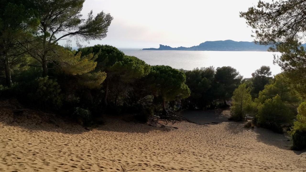 Au Clair De La Dune سا سيرْ سور مير المظهر الخارجي الصورة